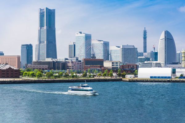 横浜ベイブリッジ沖の代理散骨