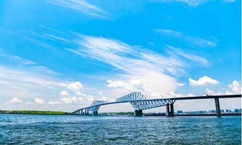 ゲートブリッジ沖