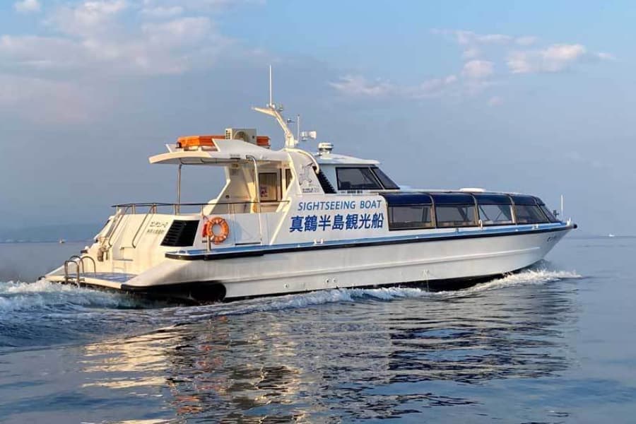 真鶴遊覧船