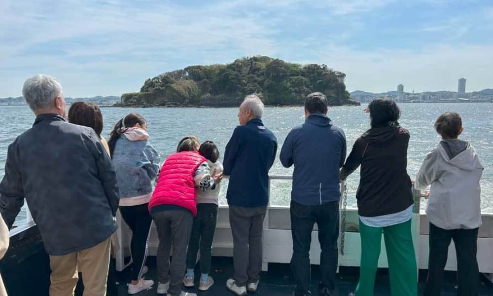 横須賀・海洋散骨イメージ