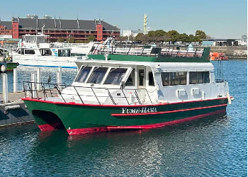 横浜の合同散骨で使用する観光船