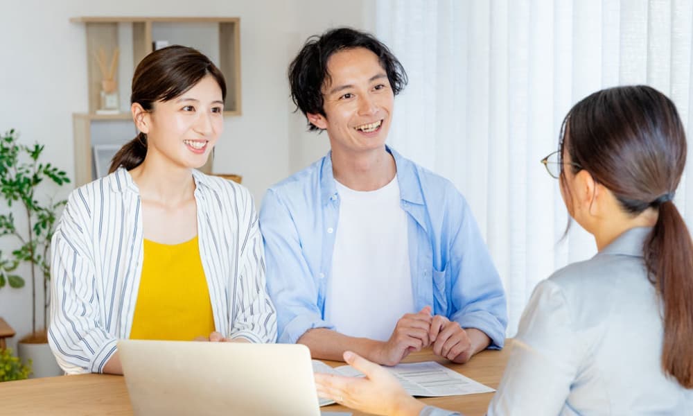 海洋散骨の相談から当日までの流れを確認するご家族